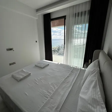 Apartment Long Panorama