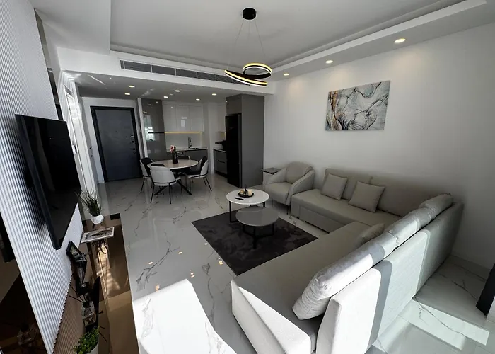 Long Panorama * Trikomo