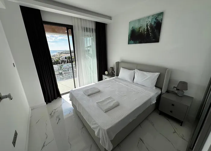 Long Panorama * Trikomo